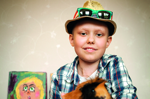 Små hjältar: “När jag blev sjuk tänkte jag, åh nej, jag kommer att tappa håret”